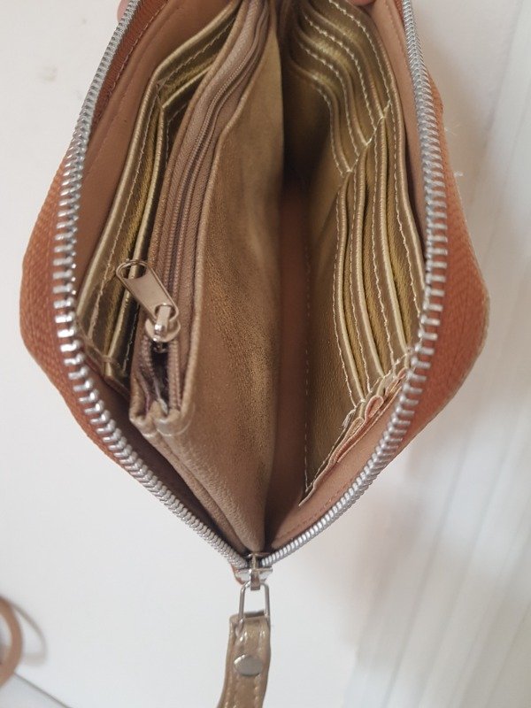 Producto - Billetera Lirio dorada - 1