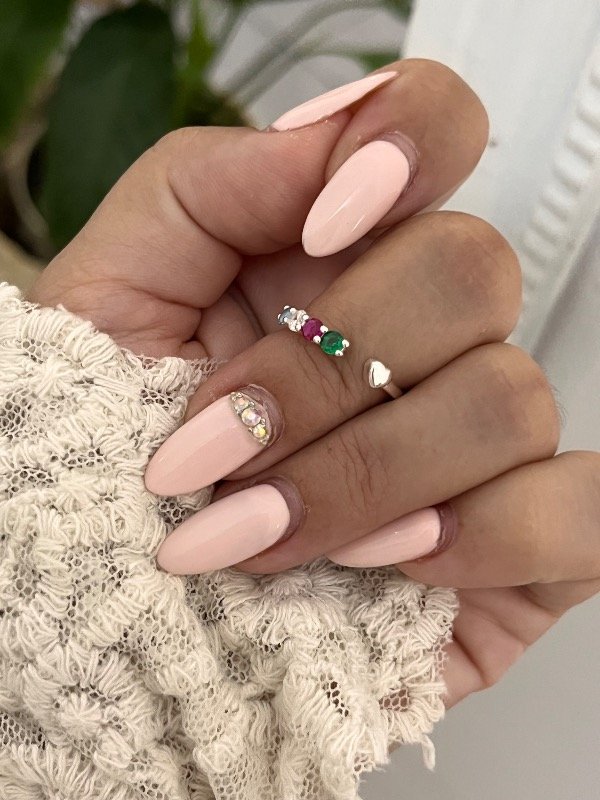 Producto - Anillo con cubic colores y corazon