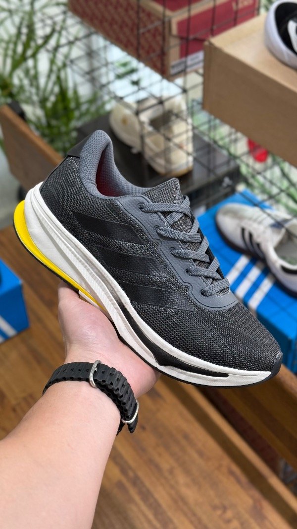 Producto - Supernova gris con amarillo