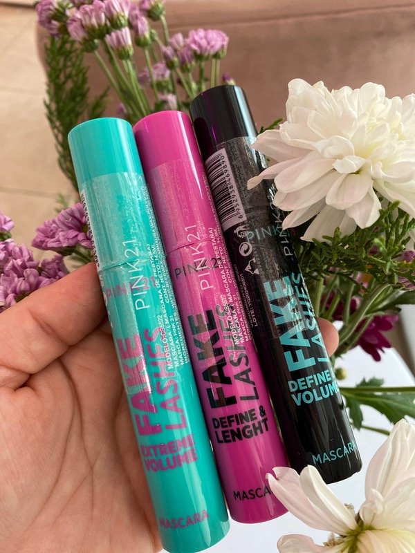 Producto - Máscara fake Lashes extreme pink 21