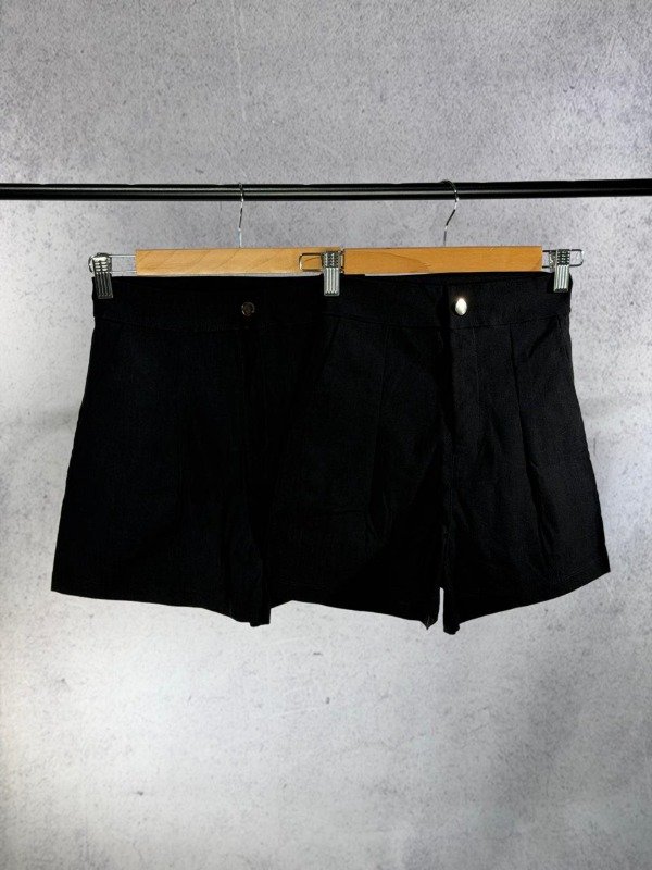 Producto - SHORT NEGRO SASTRERO BENGALINA