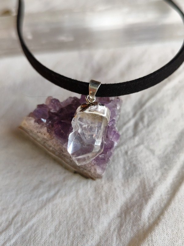 Producto - COLLAR PUNTA DE CUARZO CRISTAL CON BAÑO DE PLATA