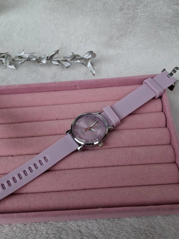 Producto - Reloj lila