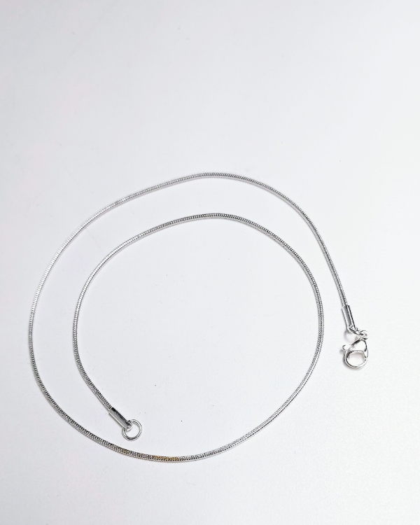 Producto - Cadena de acero blanca fina