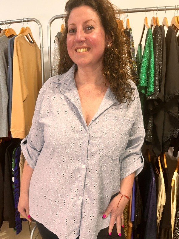 Producto - Camisa Broderie Celeste Importada Amplia Transferencia 48.000