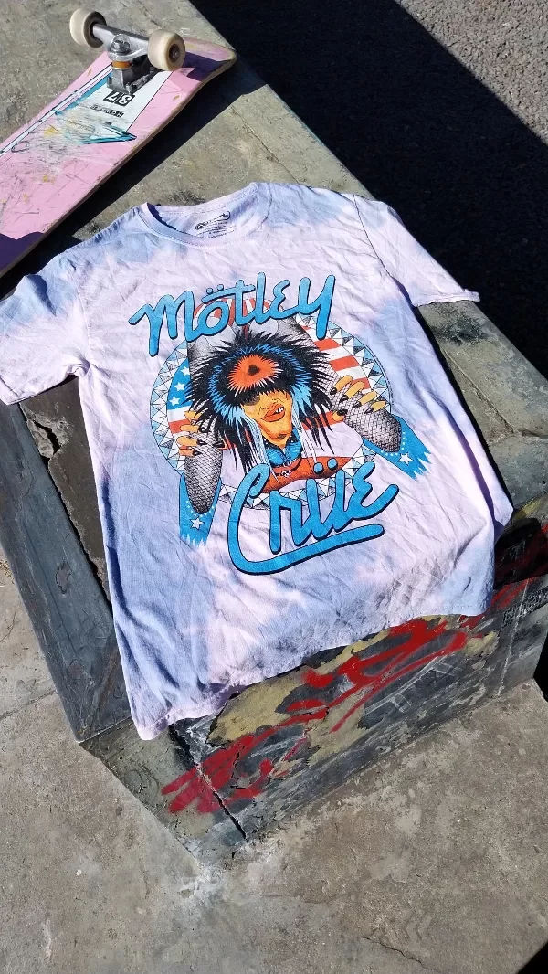 Producto - Remera Motley Crüe