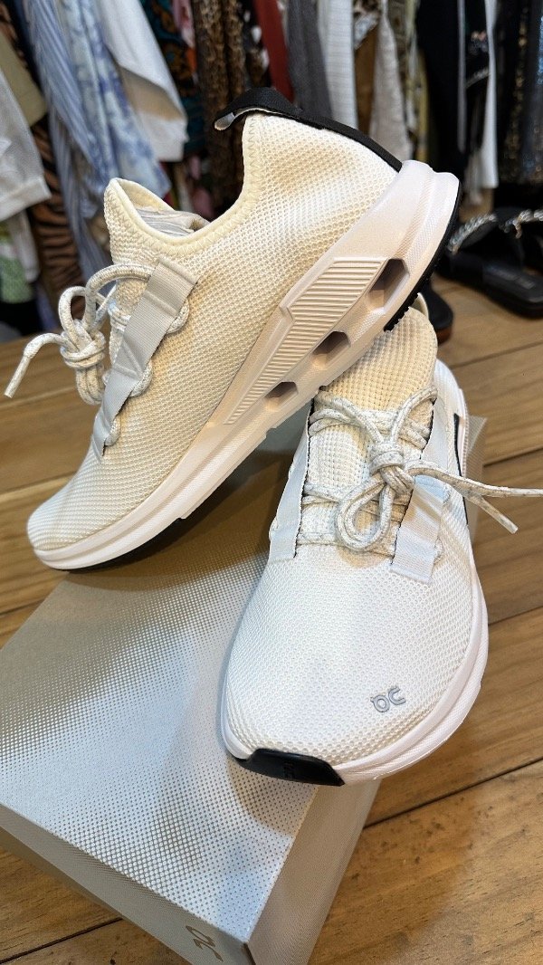 Producto - Zapas hombre ON