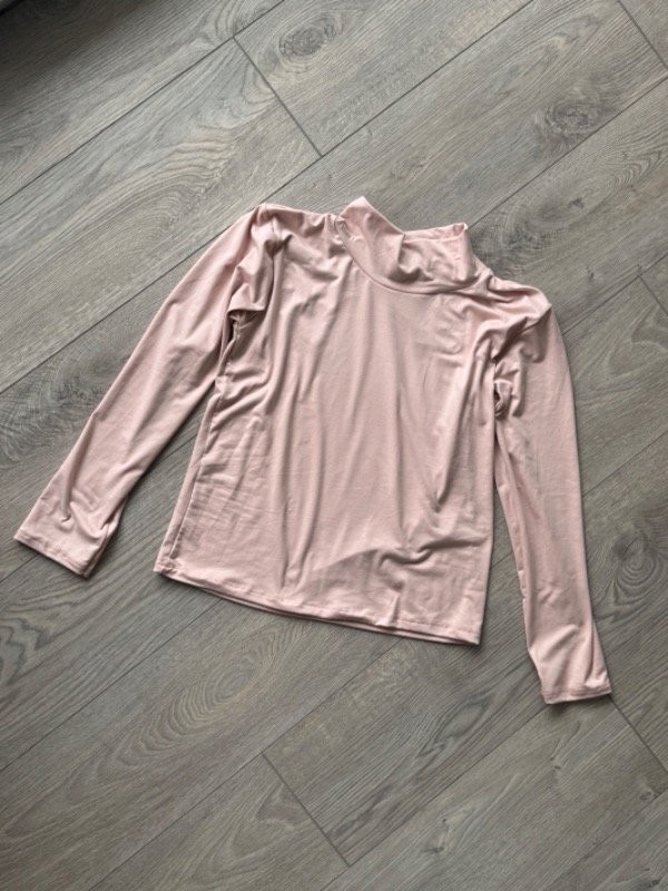Producto - Polera rose #122