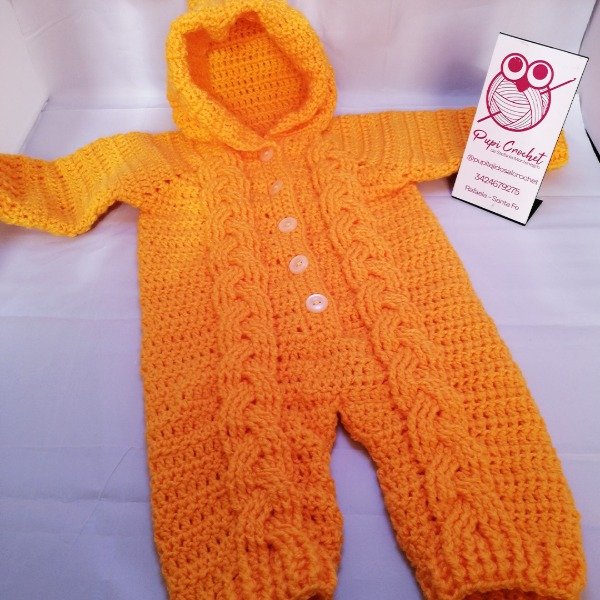 Producto - Enterito con capucha