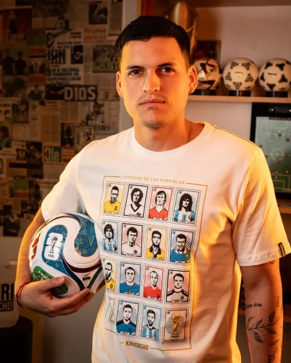 Producto - REMERA FIGURITAS LEYENDAS - 1