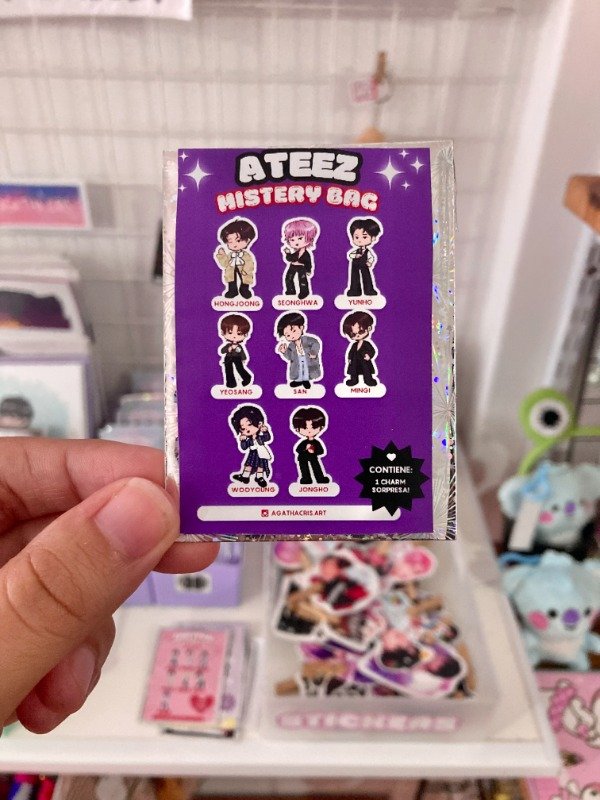 Producto - ATEEZ Mistery Bag - Charm Sorpresa