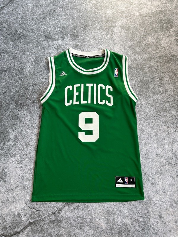 Producto - Boston Celtics Adidas Swingman Rajon Rondo Jersey