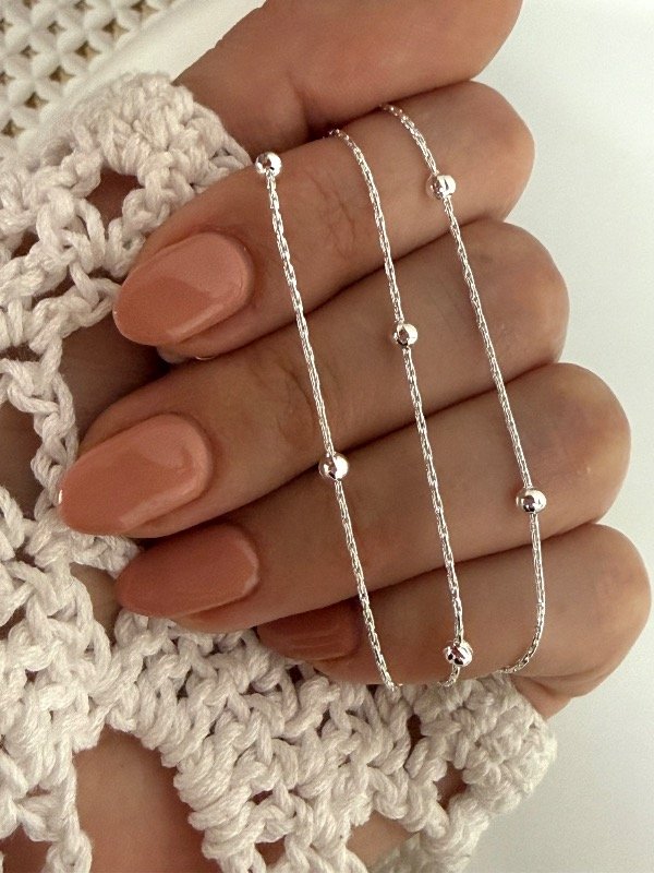 Producto - CB620 Cadena fina con bolitas acero blanco