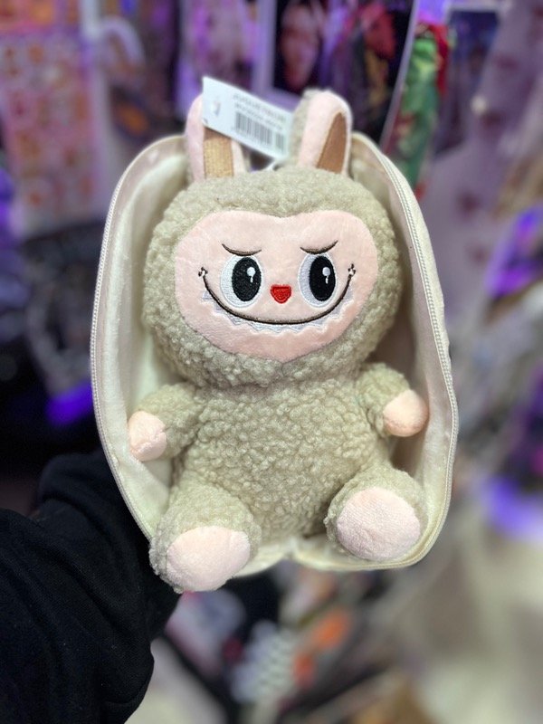 Producto - Labubu peluche con bolsita para guardar
