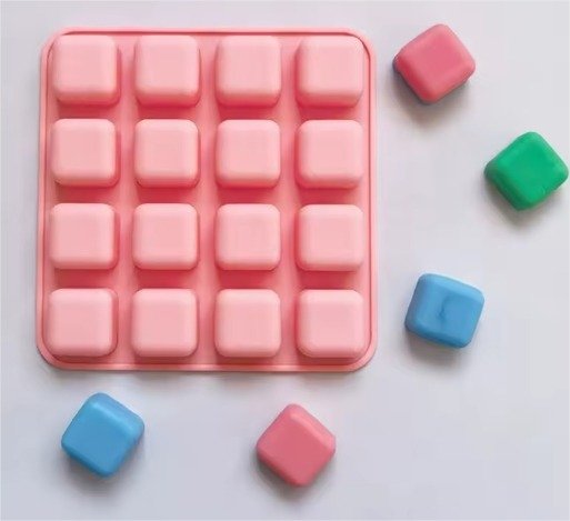 Producto - Molde Silicona Mini Cuadrados Bombon x16 Ideal P/ Velas Jabones (4B3)