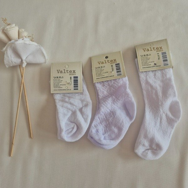 Producto - Medias con texturita blancas