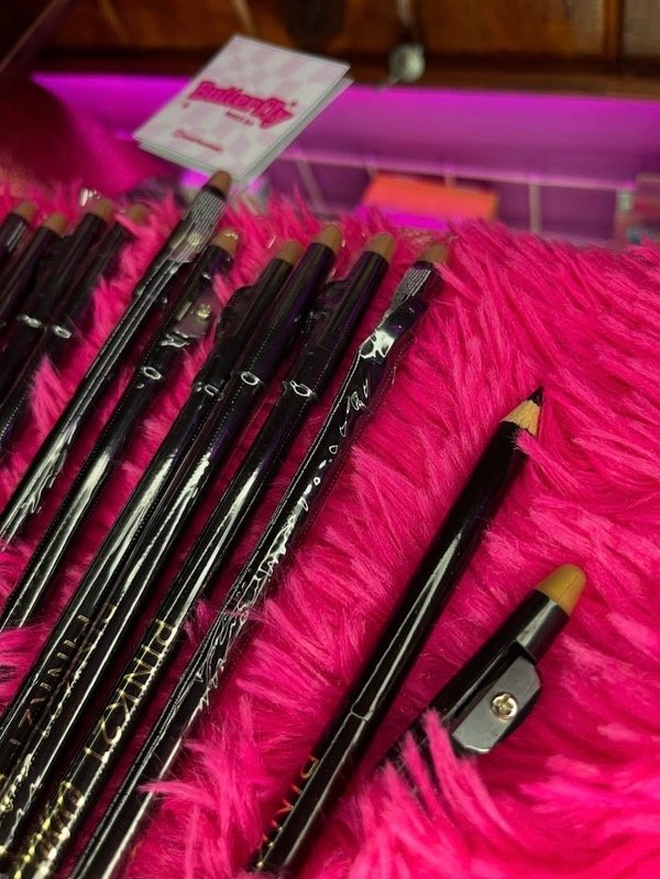 Producto - Lápiz delineador Pink21