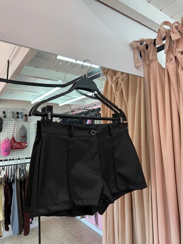 Producto - Short tiro bajo