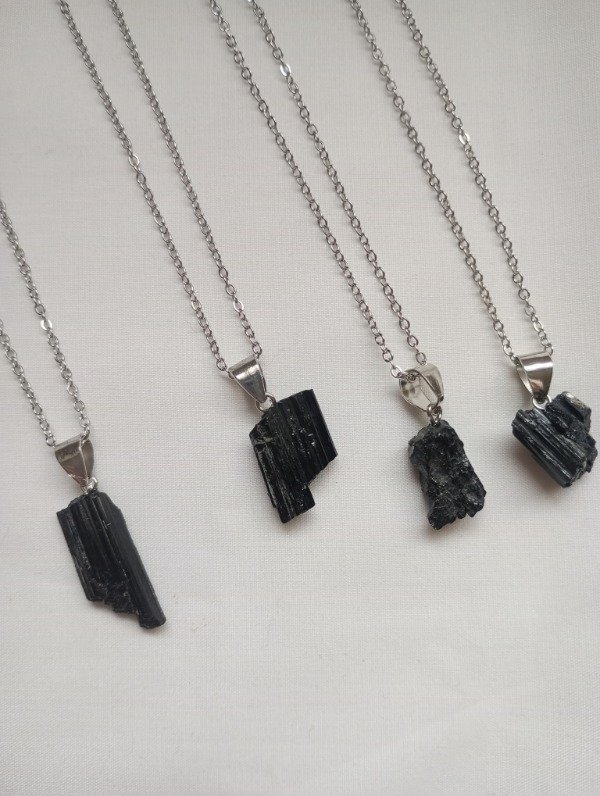 Producto - Collar Turmalina negra en bruto - mini