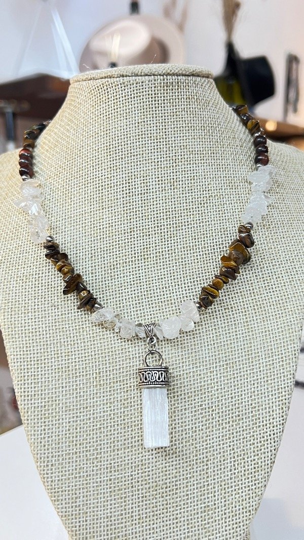 Producto - Collar dije selenita