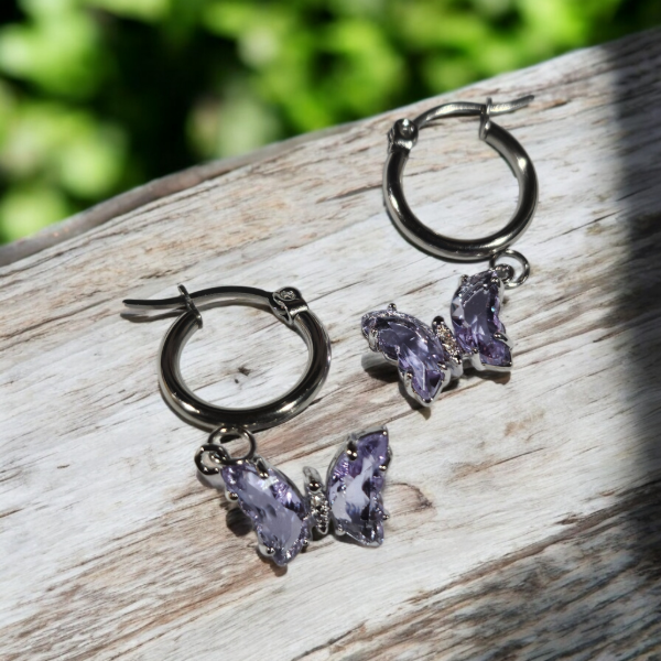 Producto - Argollitas mariposa cristal lila