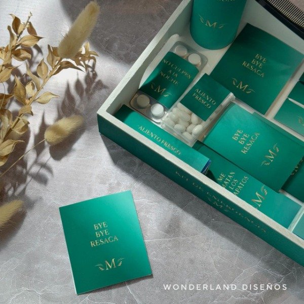 Producto - Combo Kit de Baño para Fiestas (Incluye 2 Bandejas: Hombre y Mujer) - 4