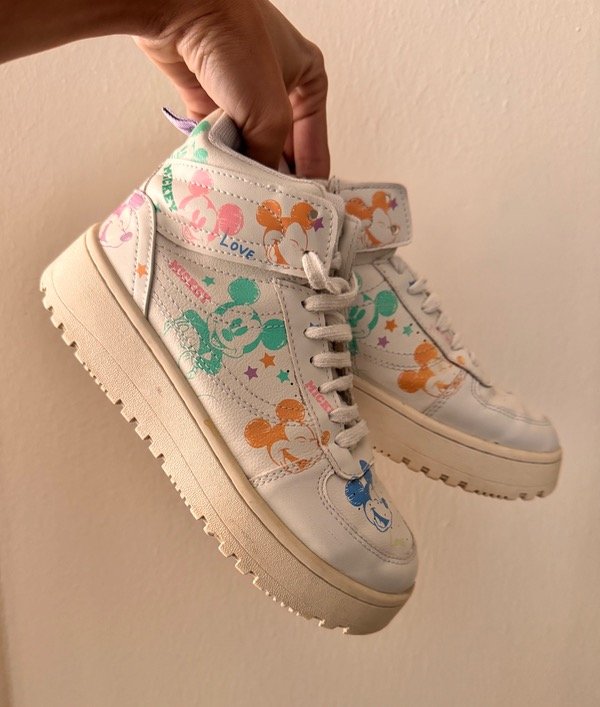 Producto - Zapatillas ZARA talle 33 as544
