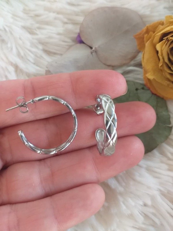 Producto - AQA0167 Aro Labrado pasante mediano