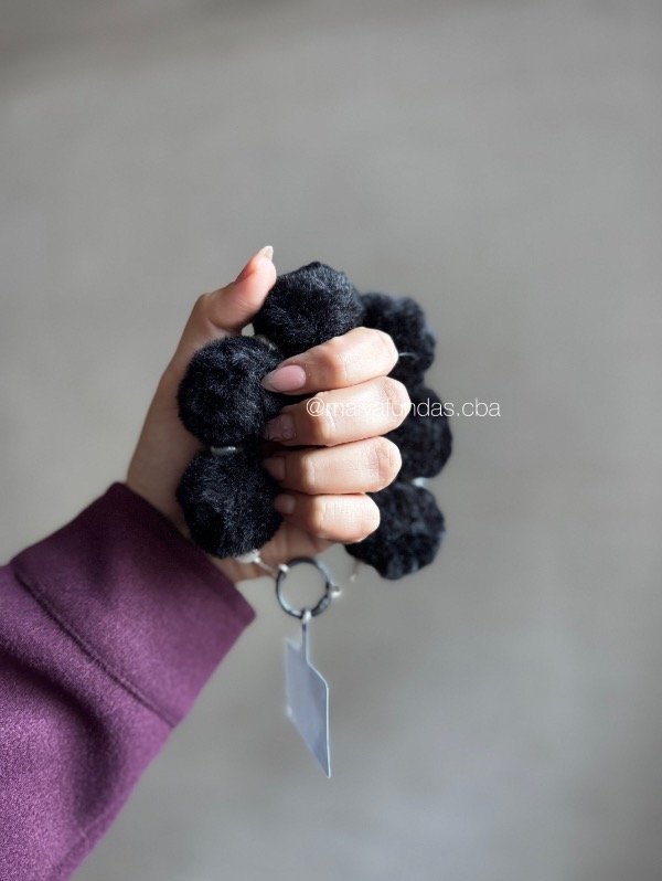 Producto - Straps pompón universales con adaptador - 4