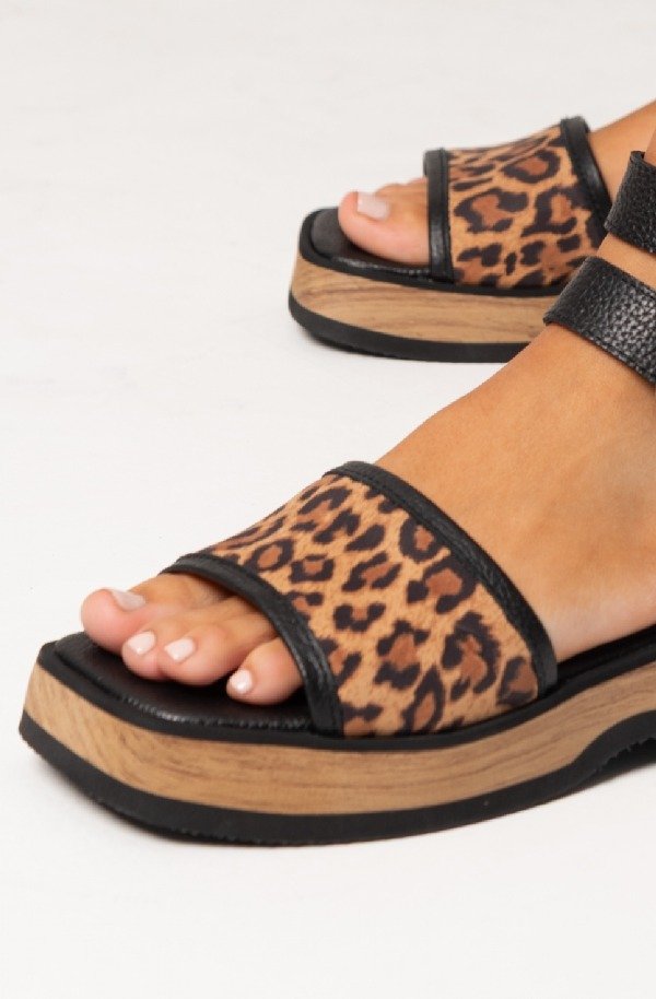 Producto - SANDALIA TANIA LEOPARDO/ NEGRO