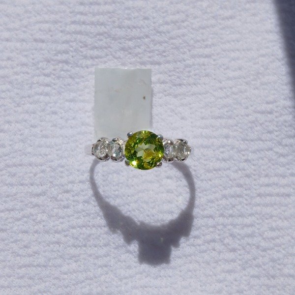 Producto - Anillo plata 925 Peridoto y Topacio claro n17 - 0