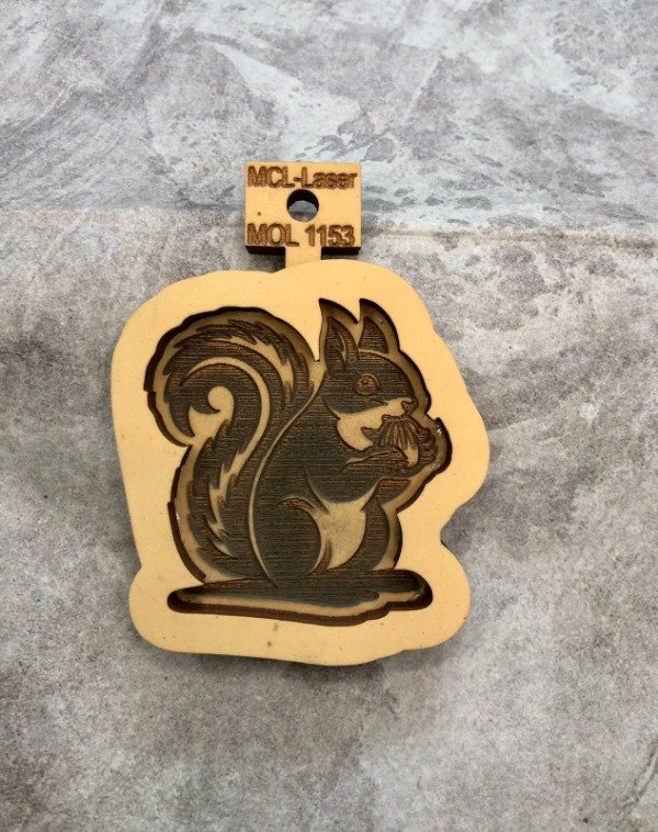 Producto - MOL 1153  molde ardilla 6 cm