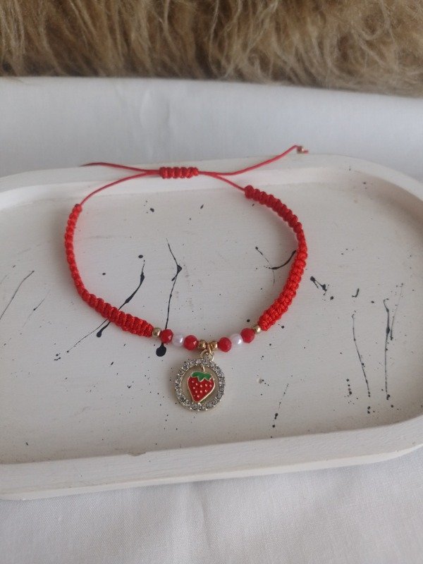 Producto - Frutilla con strass
