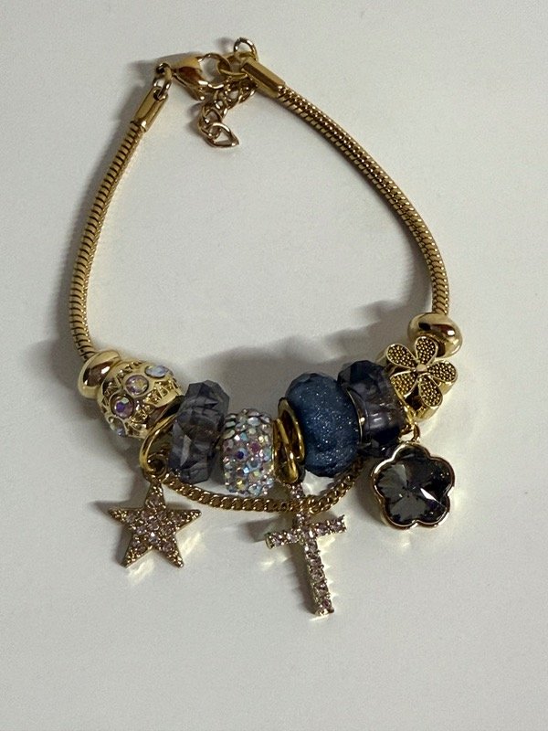 Producto - PD136 Pulsera Pandora con dijes charms 18+3 cm