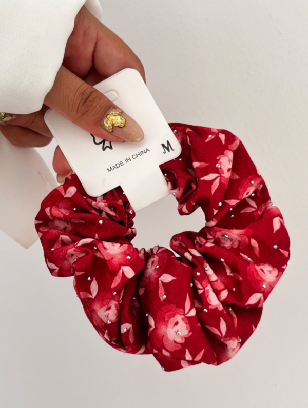 Producto - Scrunchies Estampado Bordo