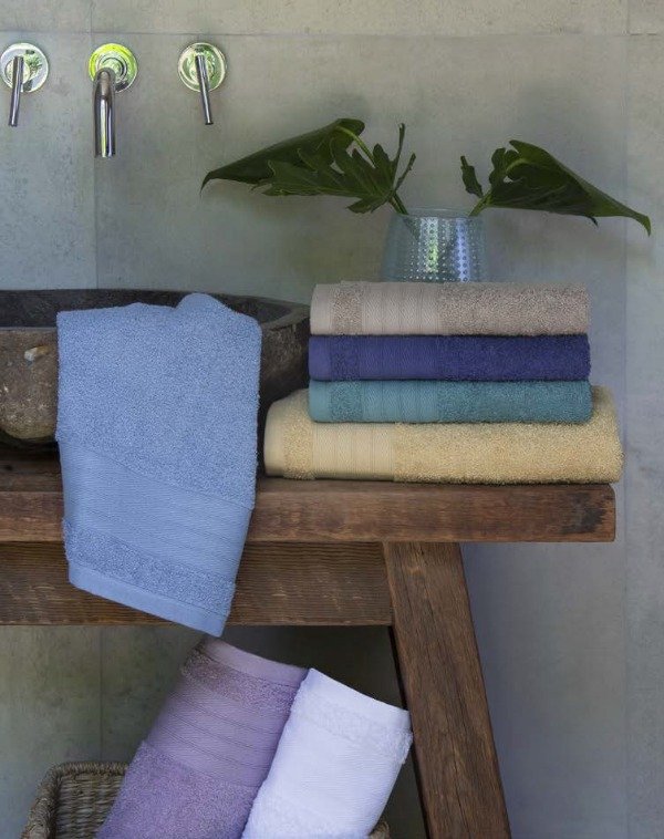 Producto - Juego de toalla y toallon Urban Boris 420 gr/m2