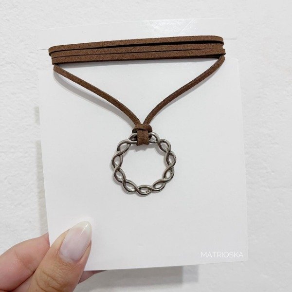 Producto - Choker Infinity Marrón