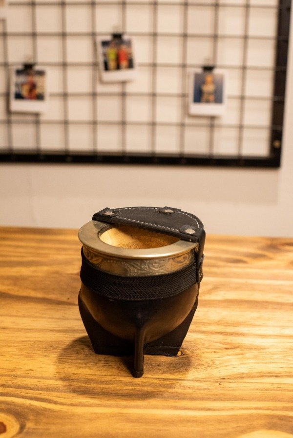 Producto - Matepa de cuero - Antiviento