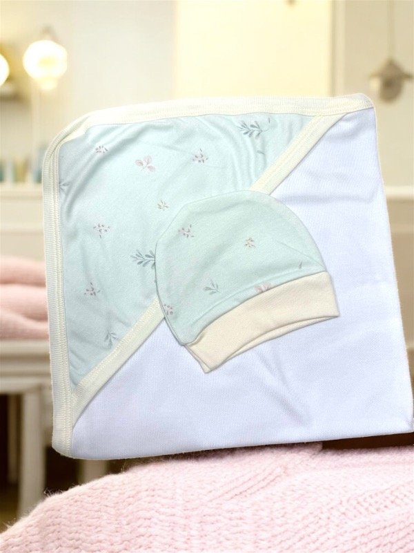 Producto - MANTA Y GORRITO DE BEBÉ UNISEX