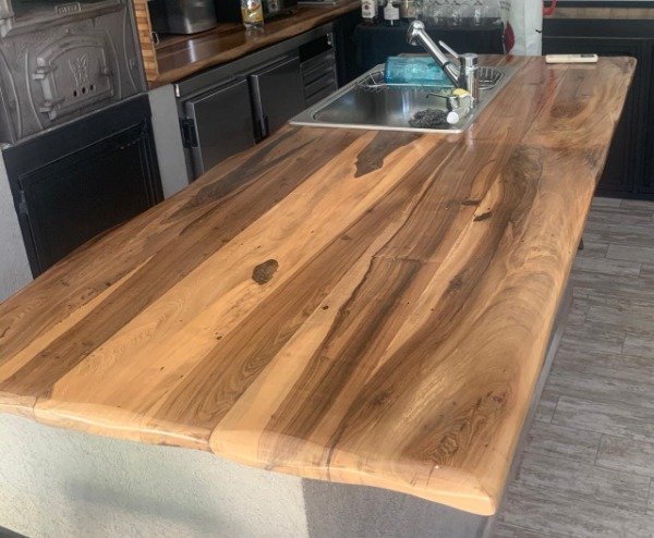 Producto - Mesada de Cocina en Madera Guayubira con agujero para bacha