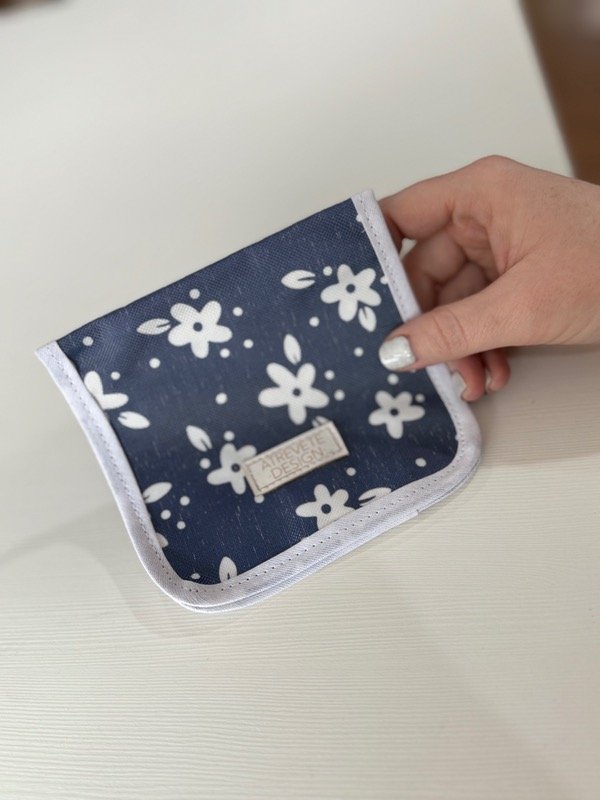 Producto - Mini estuche - flor blanca
