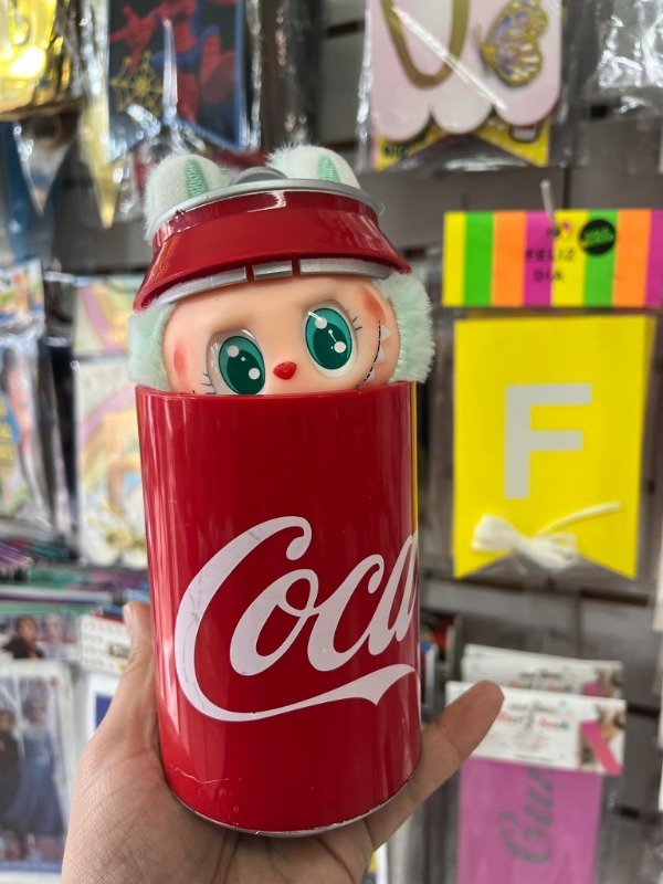 Producto - Labubu edicion Lata Coca cola