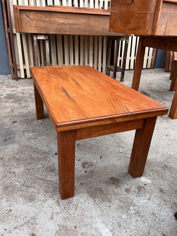 Producto - Mesa ratona 4 patas
