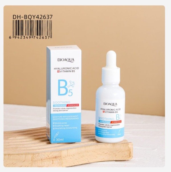 Producto - BIOAQUA Serum de Hialuronico + Vitamina B5 30ml