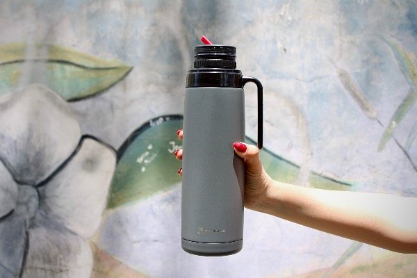 Producto - Termo Termolar media manija gris