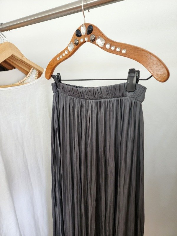 Producto - Pollera fluida larga ZARA