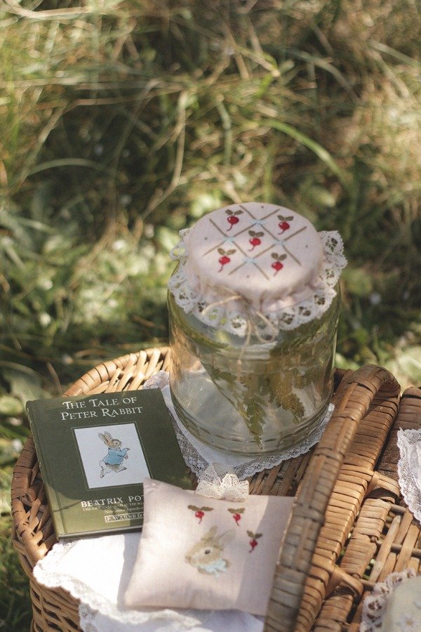Producto - Bonnets Bordados "Benjamin's Garden" - 10