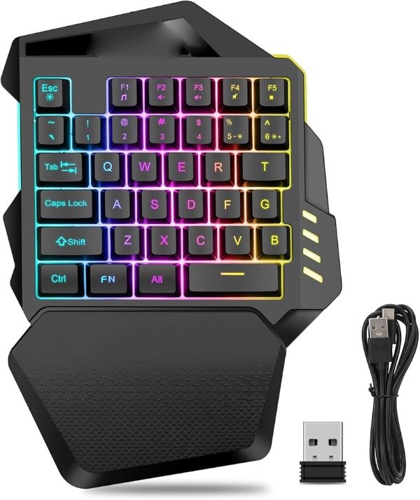 Producto - KEYPAD TECLADO GAMING DYNACOM DE UNA SOLA MANO RGB CON CABLE PC USB