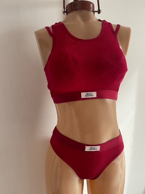 Producto - AKIRA DEPORTIVO (bordo) - 0