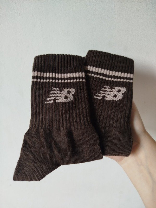 Producto - Tenis NB chocolate vintage